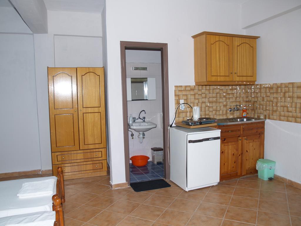 Armonia Studios Agios Georgios  Zimmer foto