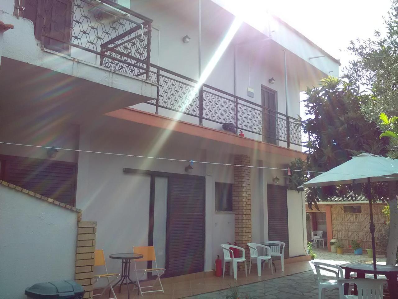 Armonia Studios Agios Georgios  Exterior foto